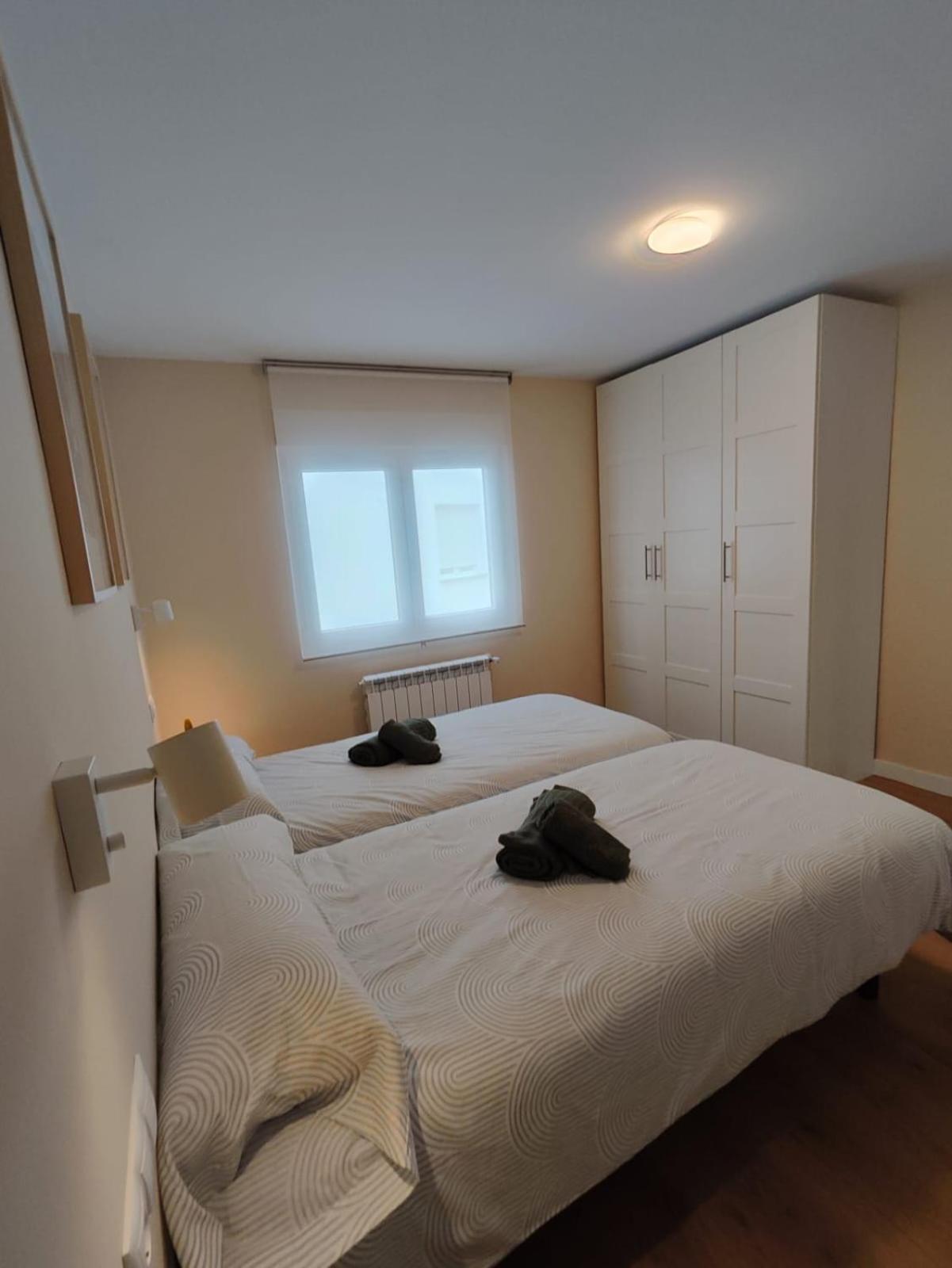 Carpio 18 Appartement Oviedo Buitenkant foto