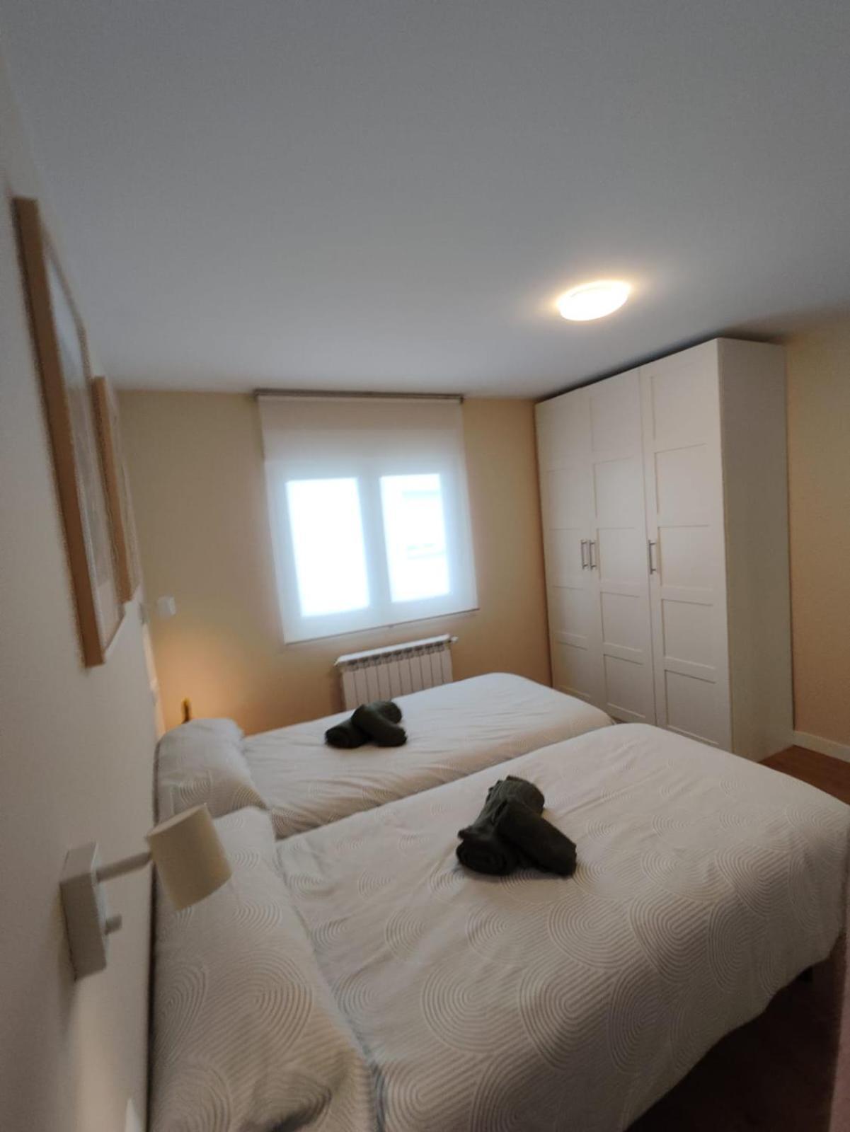 Carpio 18 Appartement Oviedo Buitenkant foto