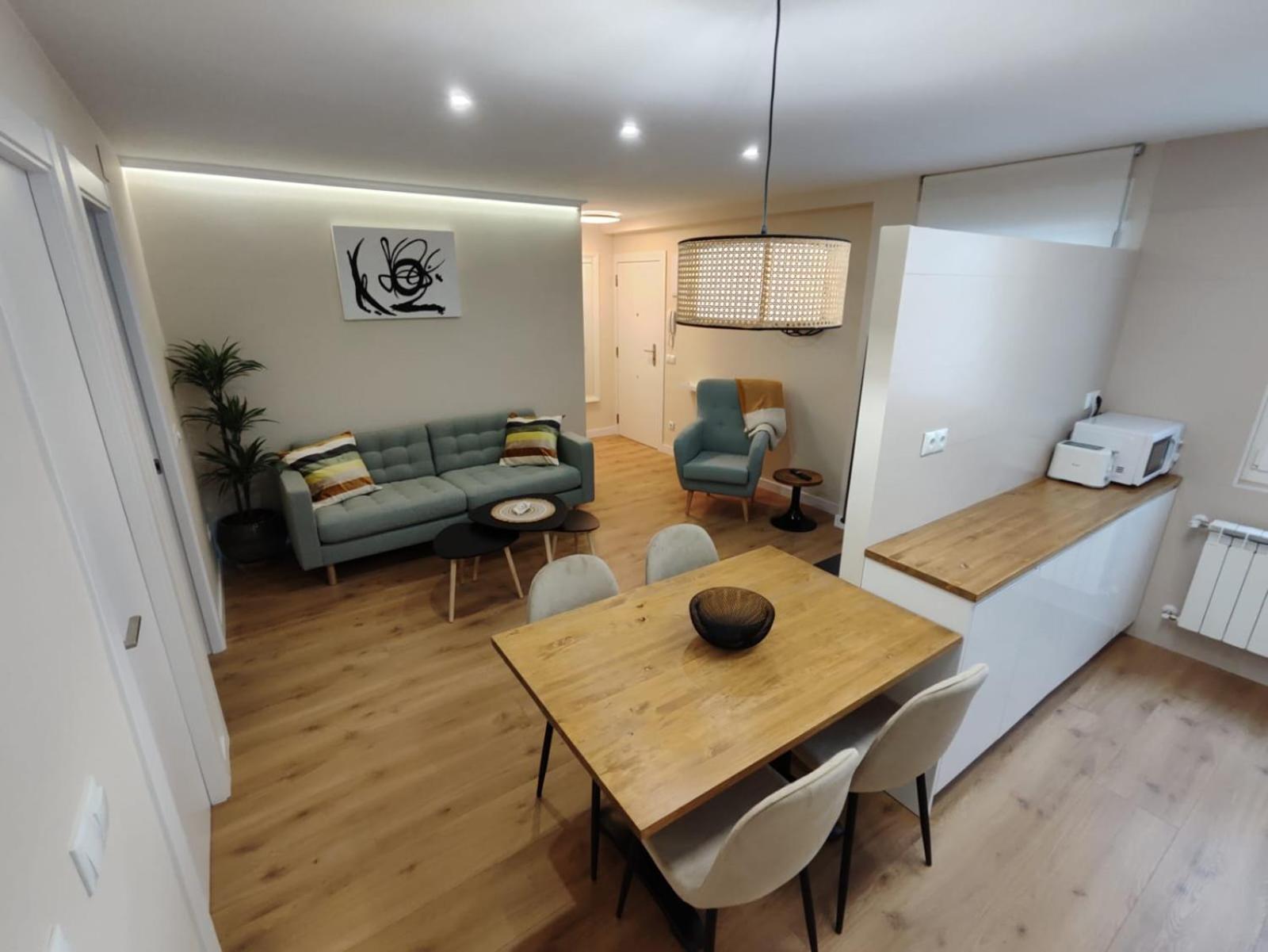 Carpio 18 Appartement Oviedo Buitenkant foto